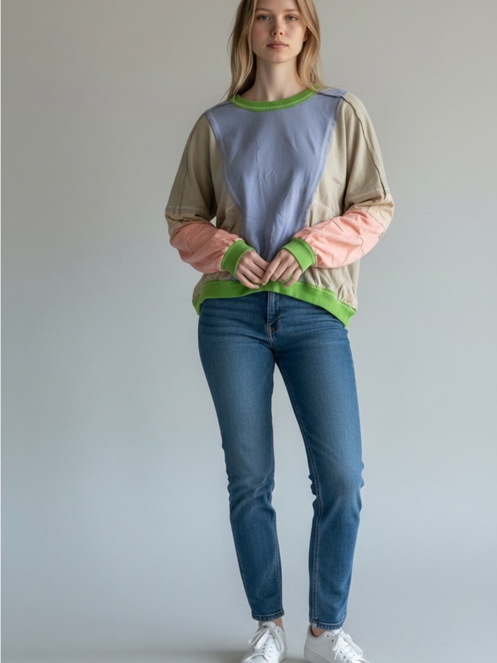Bibi Colorblock Crewneck Longsleeve Sweatshirt in periwinkle and tan